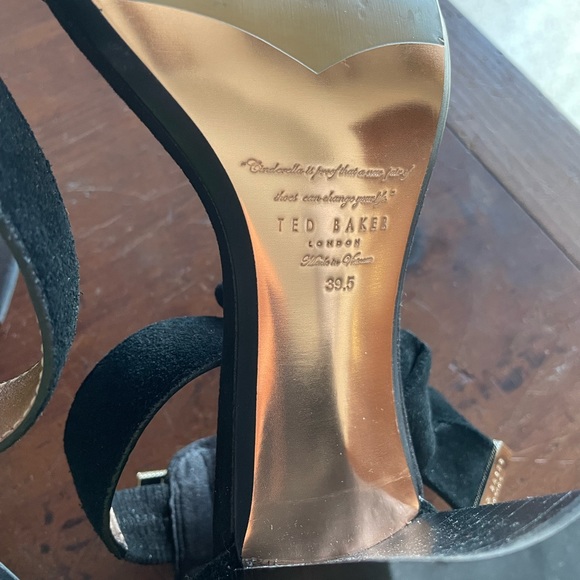 NIB Ted Baker London black suede sandals - Picture 10 of 13